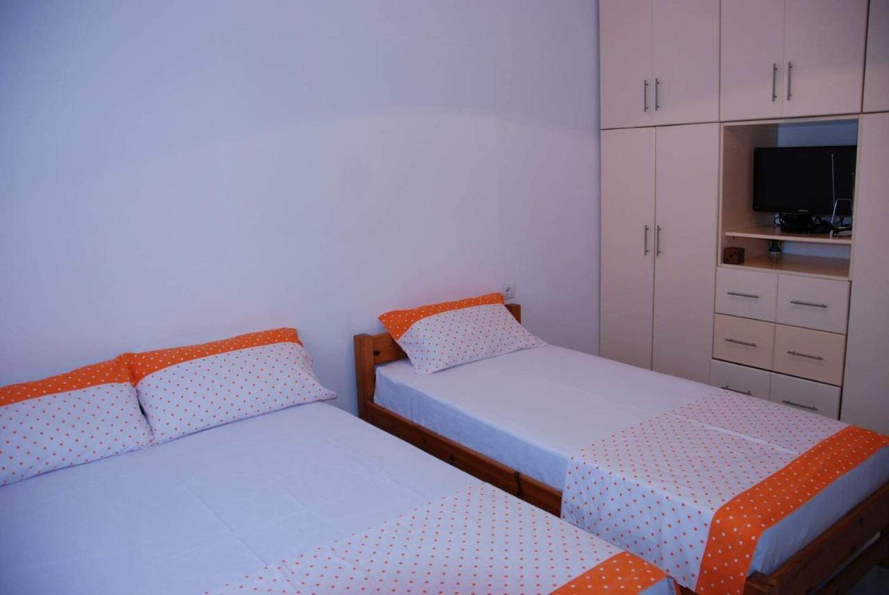 The Hill Apartment Sarandë エクステリア 写真