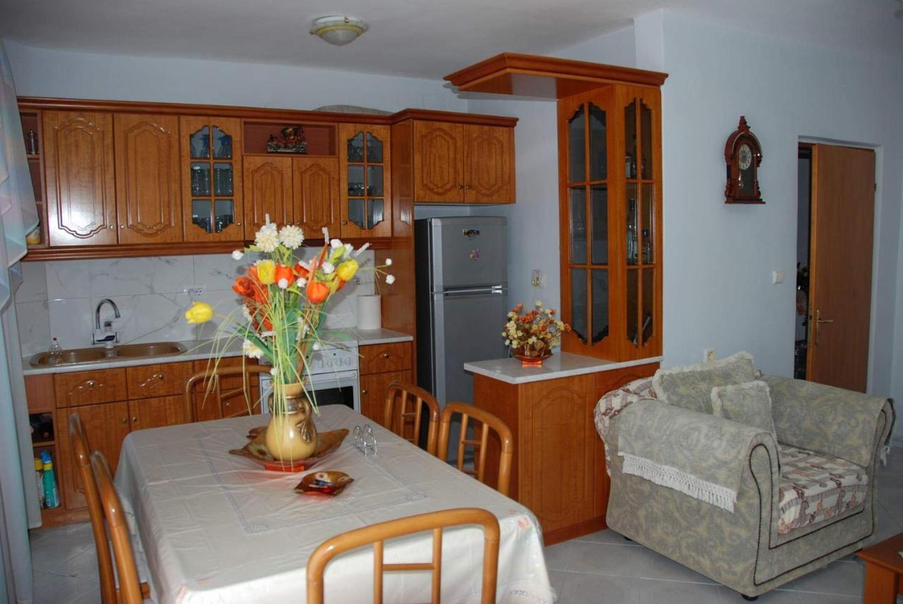 The Hill Apartment Sarandë エクステリア 写真